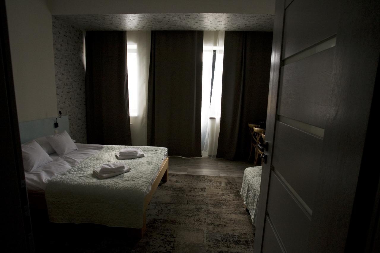 Motelik Grosar Gorlice Eksteriør billede